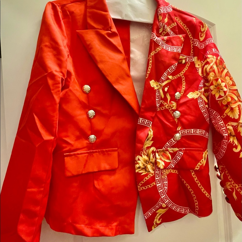 Ver sace in spired blazer. Red. Fits like a Large though tag says 3XL